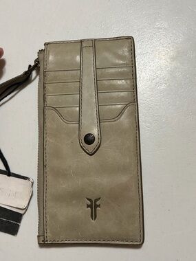 Melissa Willow Snap Card Wallet in Light Taupe